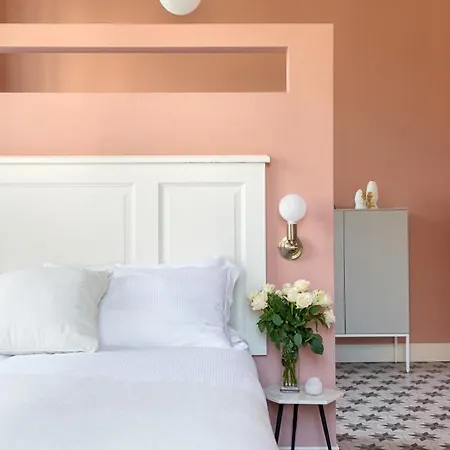 Maria Boutique מלון דירות 4*