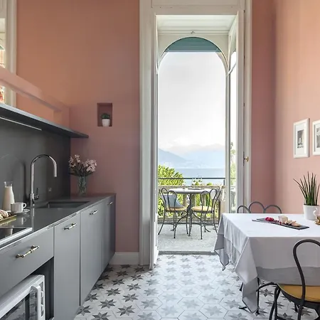 Maria Boutique קנוביו