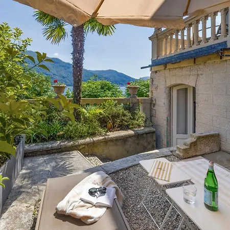 Maria Boutique Aparthotel 4*