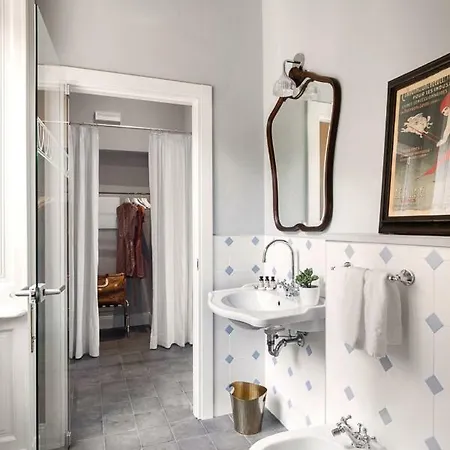 מלון דירות Maria Boutique קנוביו