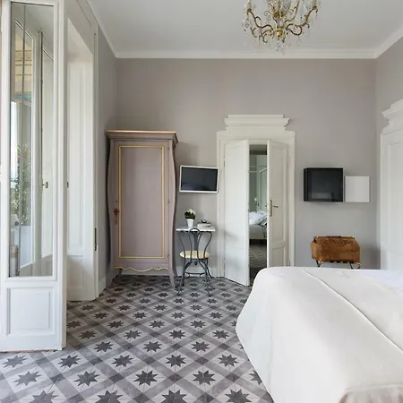 Aparthotel Maria Boutique 4*